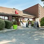 Hotel Ibis 3*