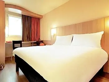 Ibis 3*