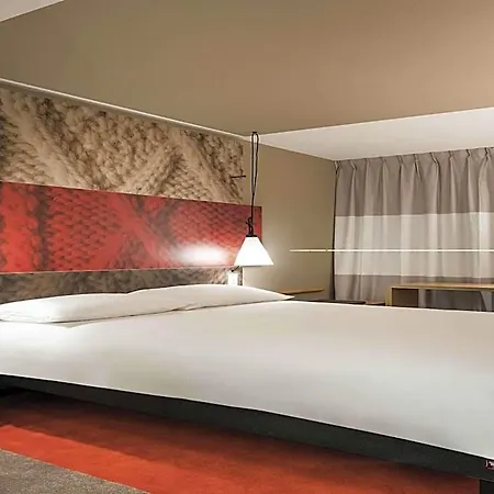 Ibis Szálloda