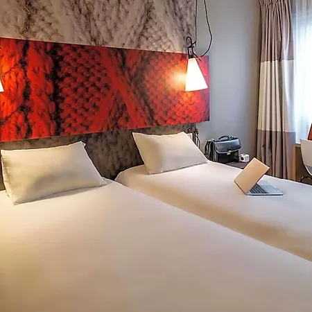 Ibis 3*