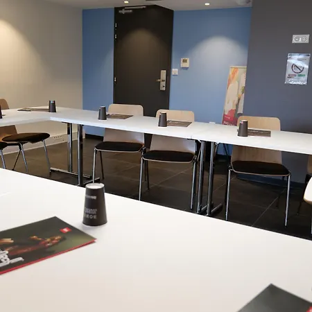 Ibis Hotel 3*