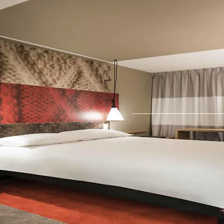 Ibis Hotel 3*