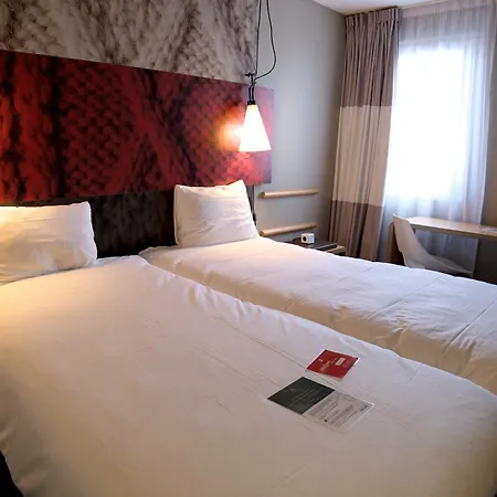 Ibis 3*