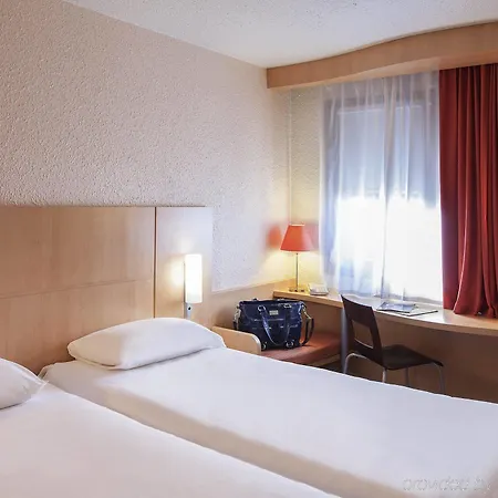 Hotel Ibis 3*