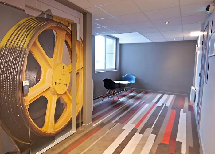 Ibis 3* Мулен