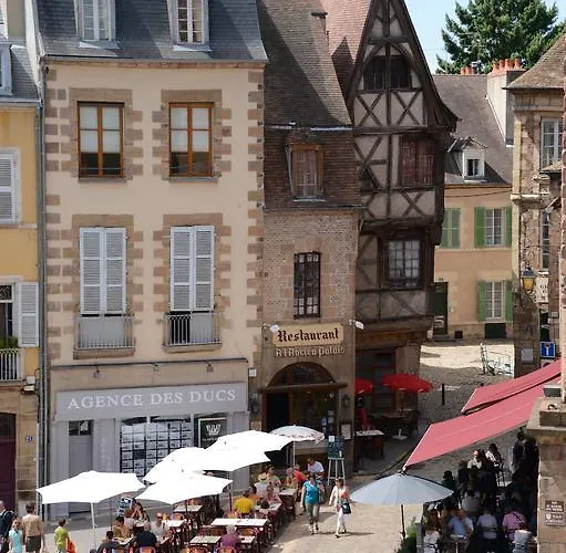 Отель Ibis Мулен